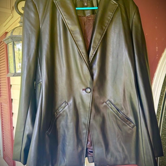 TORRID Faux Black Leather Jacket Blazer - Picture 1 of 2